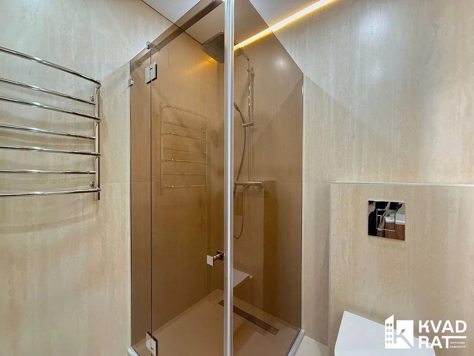 Продам повністю укомплектовану квартиру в ЖК Фемелі Плаза