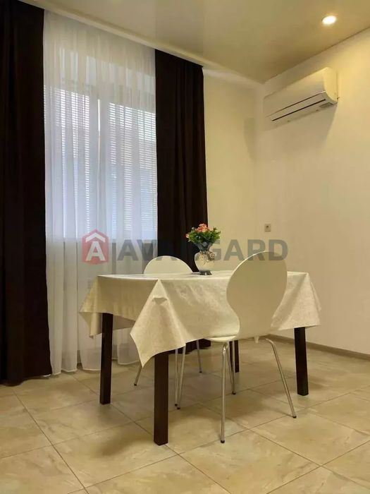 Сдам 2-х комн, ЖК Набережный Квартал, этаж 2/12, Современный ремонт!