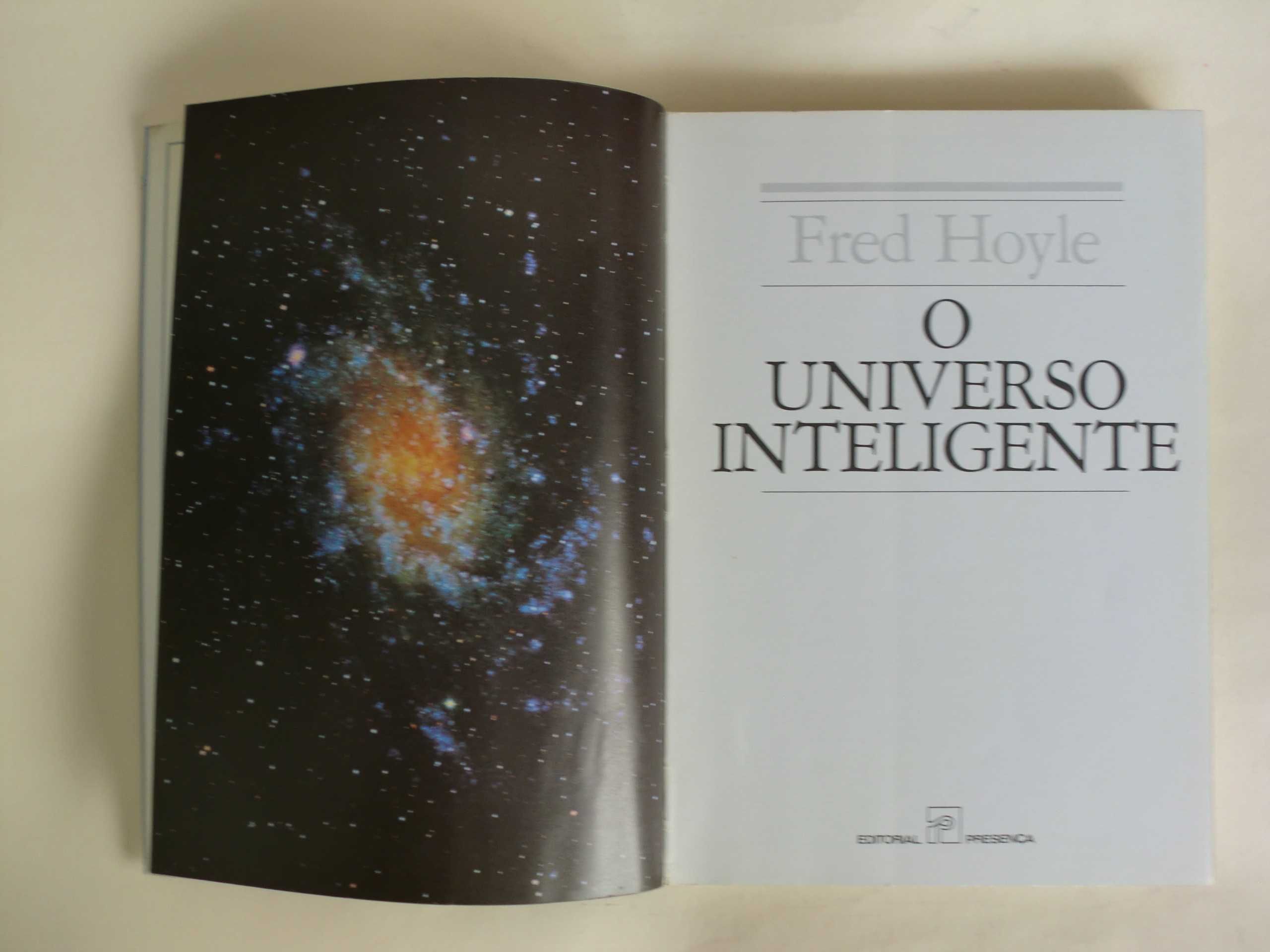 O Universo Inteligente de Fred Hoyle