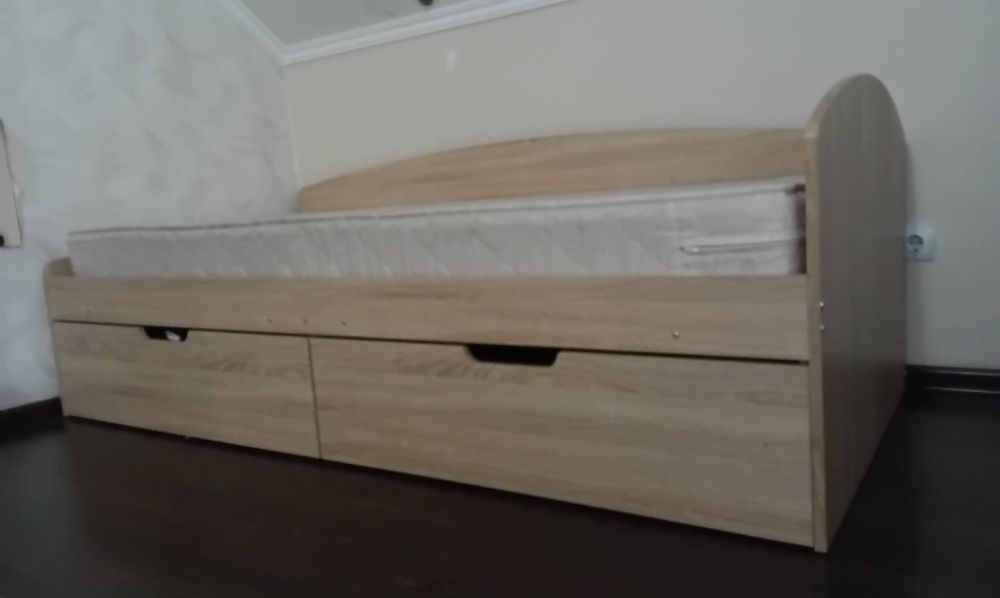 продаю нове спалене ліжко тому що не підійшов розмір