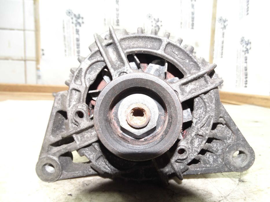 Генератор Skoda Fabia Шкода Фабія 1999-2003 1.0 1.4 бензин 047903015Q