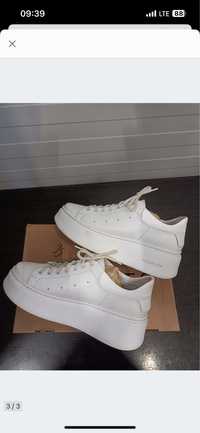 Charles LARA Sneaker white  39