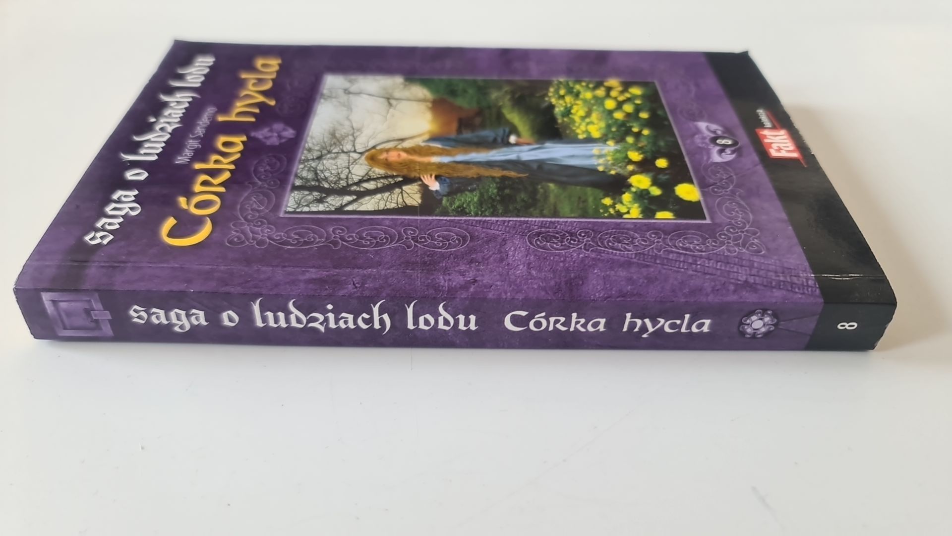Saga o ludziach lodu Tom 8 Córka hycla Margit Sandemo część Nr t. cz.
