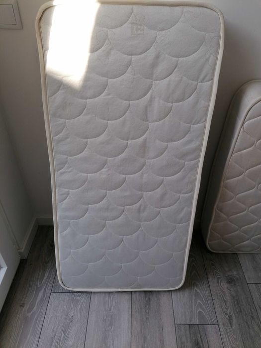 Colchão criança de molas 120 por 60