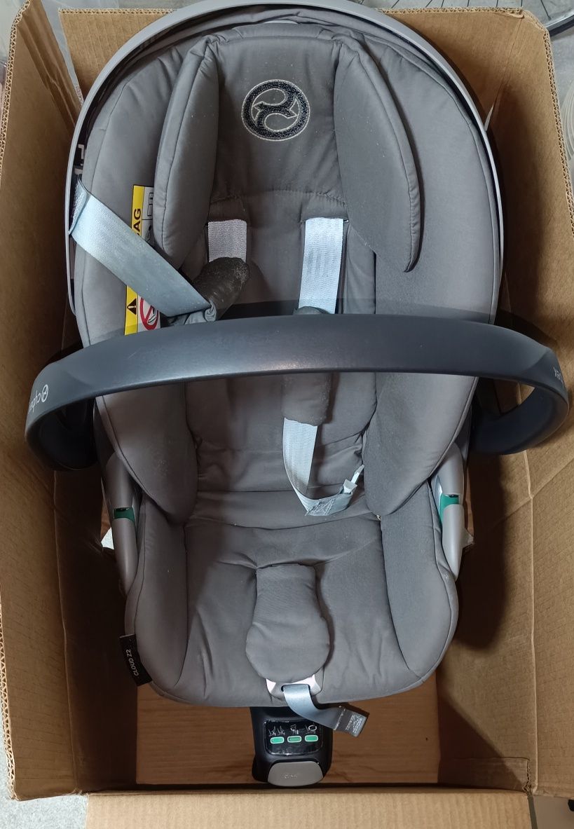 Ovo+base Isofix CYBEX CLOUD Z2 + BASE z2