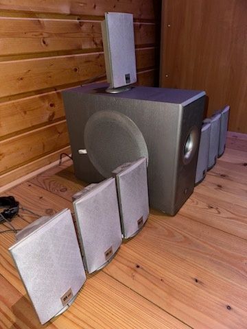 Głośniki i subwoofer M-audio