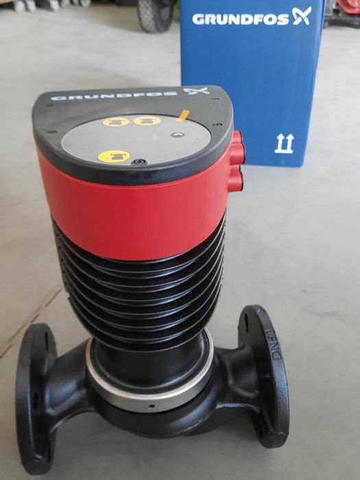 Pompa obiegowa grundfos magna1 / 50-180 F 280  PN6/10