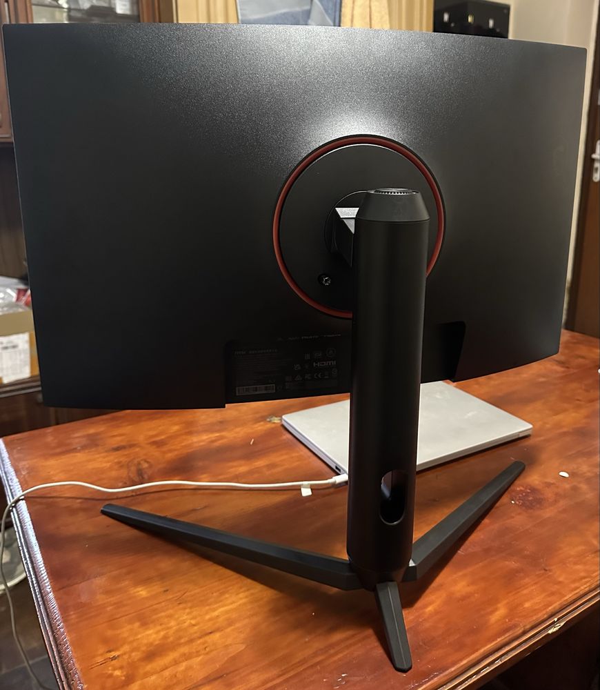 2К 170Гц 27ʼʼ MSI вигнутий монітор