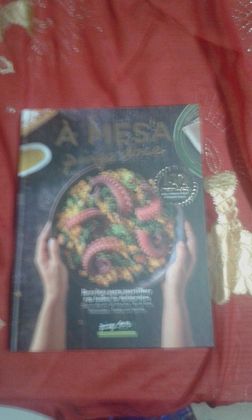 À mesa 150 receitas