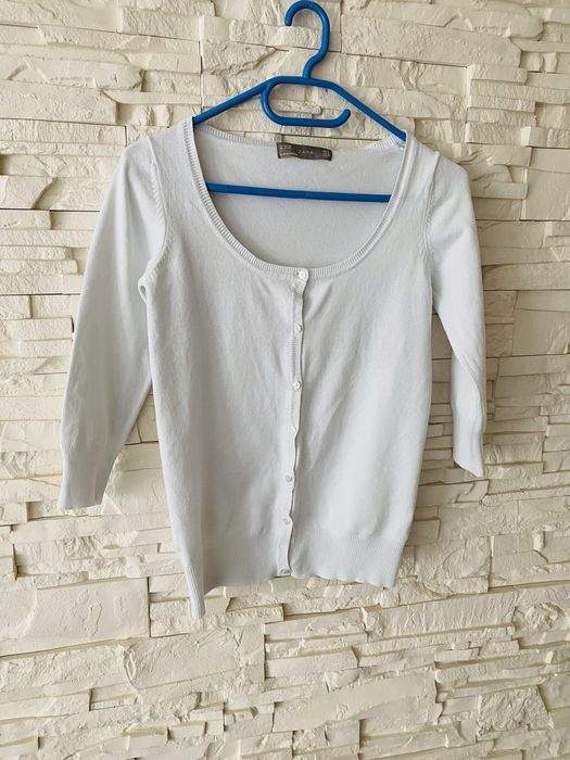 Zara S sweter biały kardigan pulower rozpinany na guziki bluza bluzka
