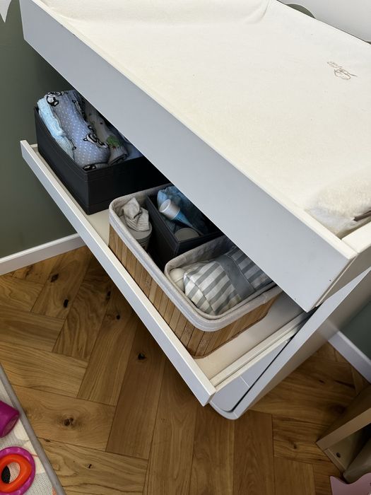 Komoda Myllra biała z przewijakiem i matą gratis