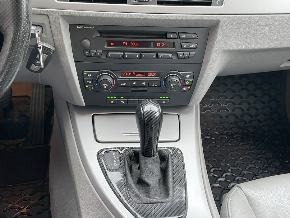 BMW E90 325i z Niemiec xenon alu skóry Automat