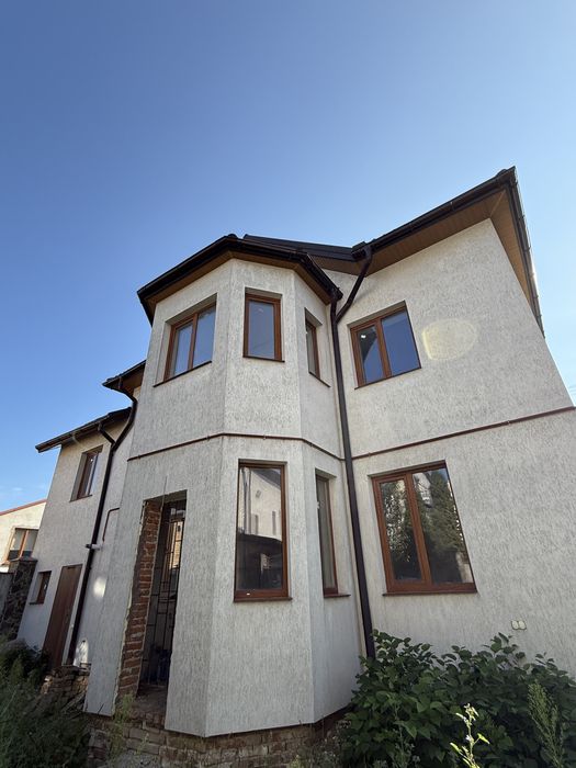 Без комісії! Продаж 3-х поверхового будинку Львів,184.5м2