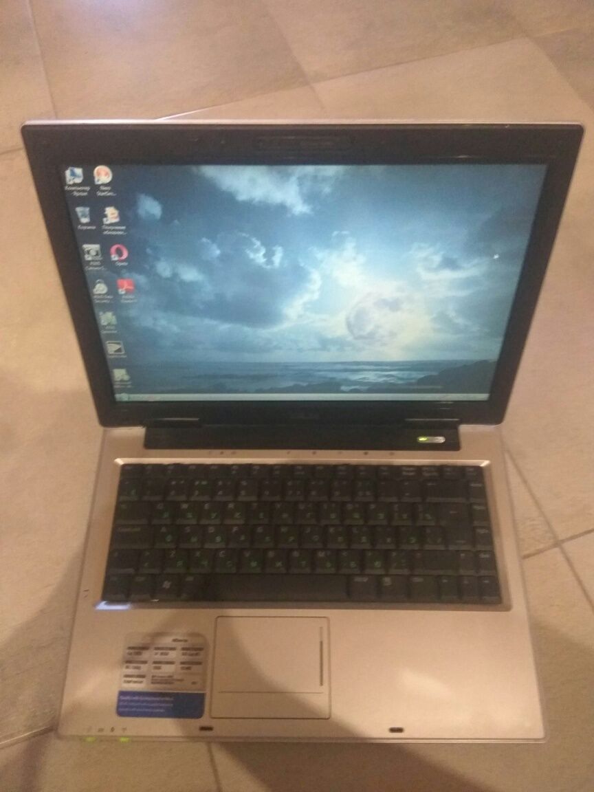 Ноутбук Asus A8 SR