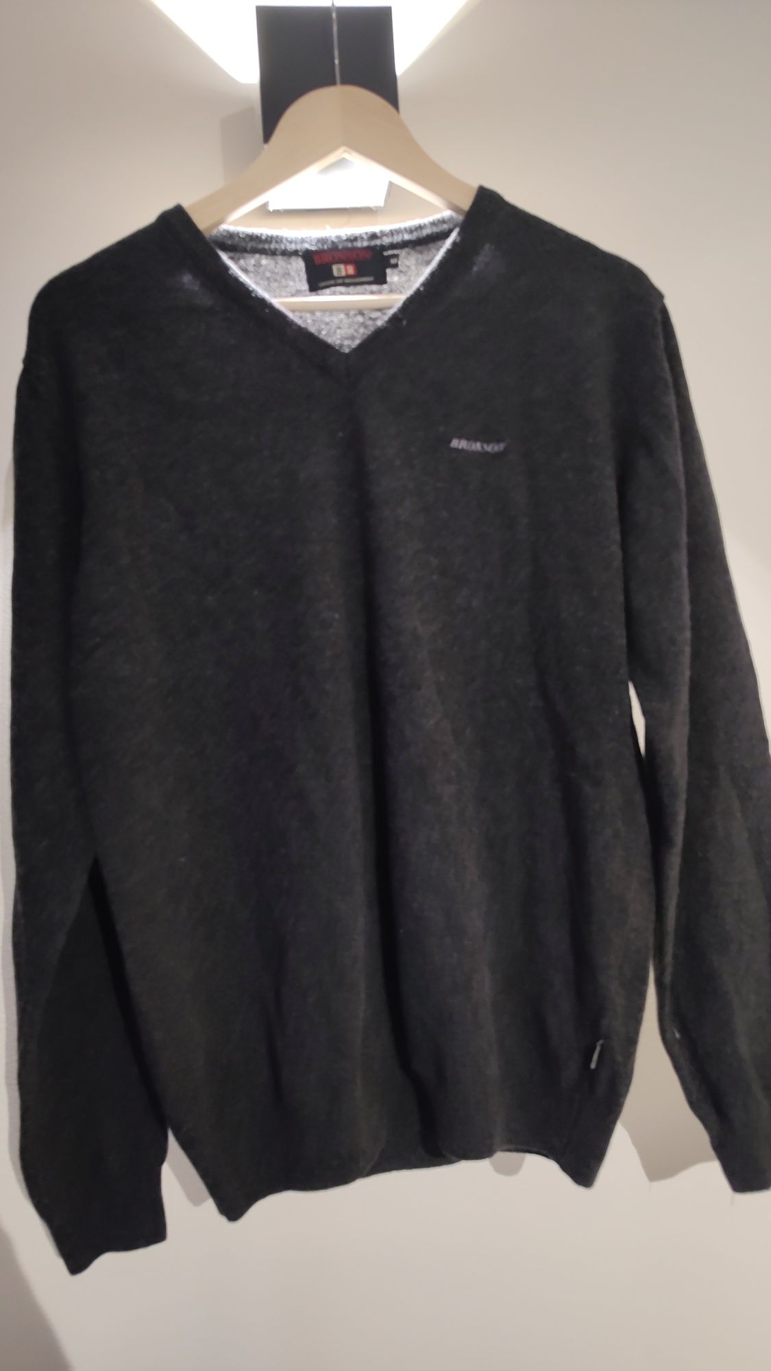 Sweter marki Bronson, 100%welna owcza
