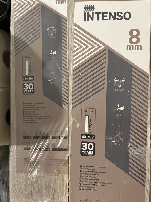 Pavimento flutuante Artens Intenso BRITS 2 – 26 m² novos, embalados