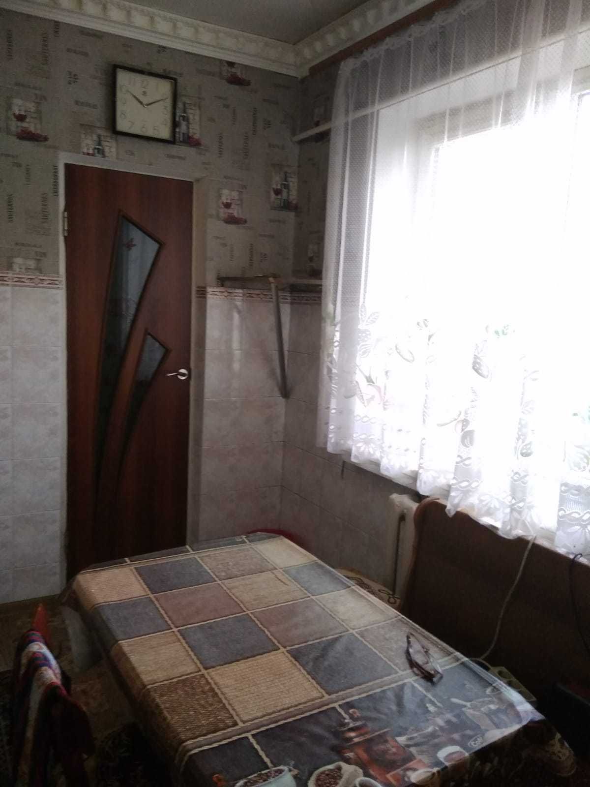 Продам просторий будинок в с.Петрове ( 25 хвилин їзди до Одеси)