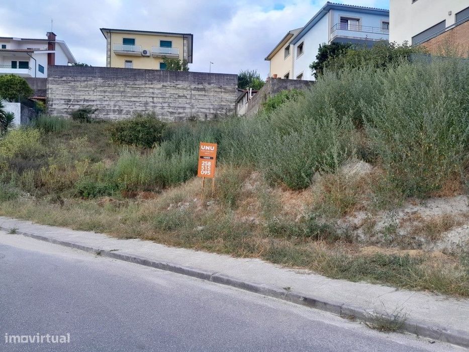 Terreno para construção - Ponte da Barca