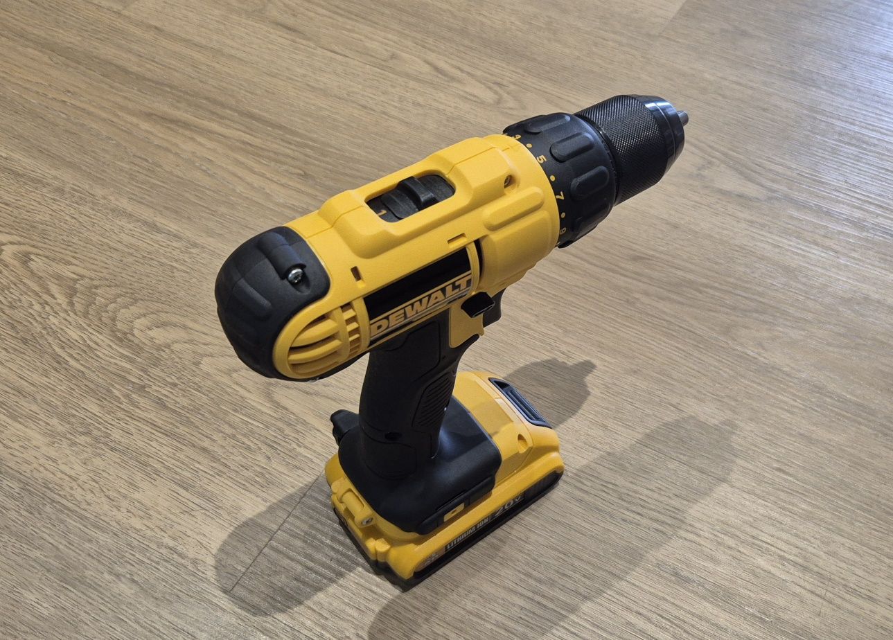 Шуруповерт Dewalt DCD 771 type 10