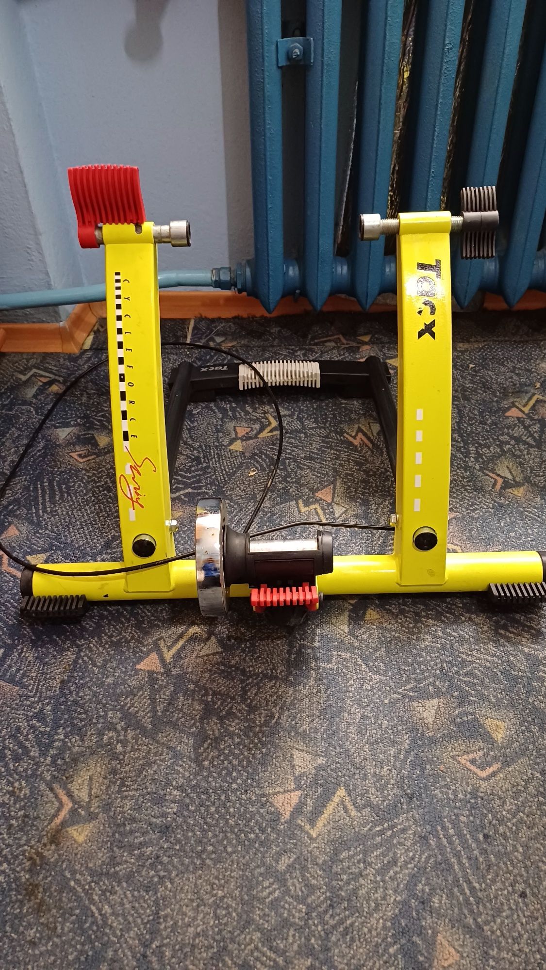 Trenażer TACX Cycleforce Swing