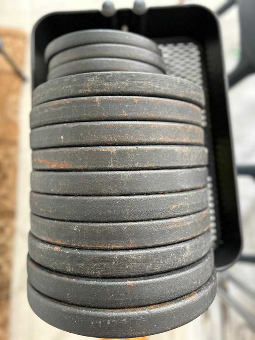 Conjunto de Pesos Completo + 2 Barras + Halteres Ajustáveis