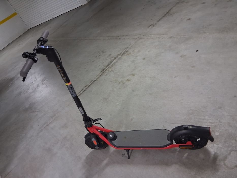 Trotineta elétrica Nineboot D18