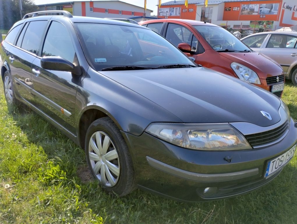 Renault Laguna II 2.2 dCi 2003r