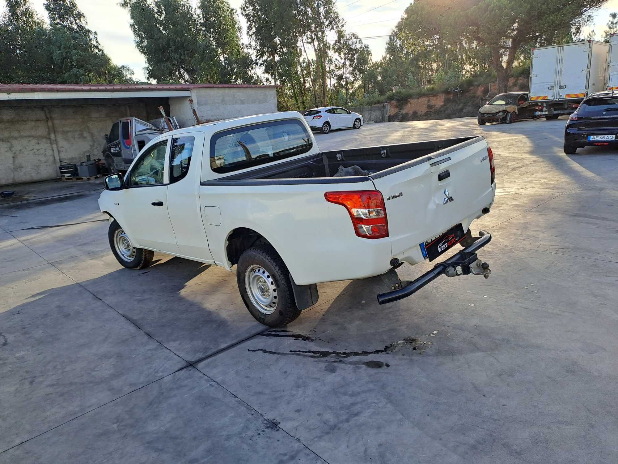 Mitsubishi L200 2.4 DI-D 4WD, 2017 Nacional