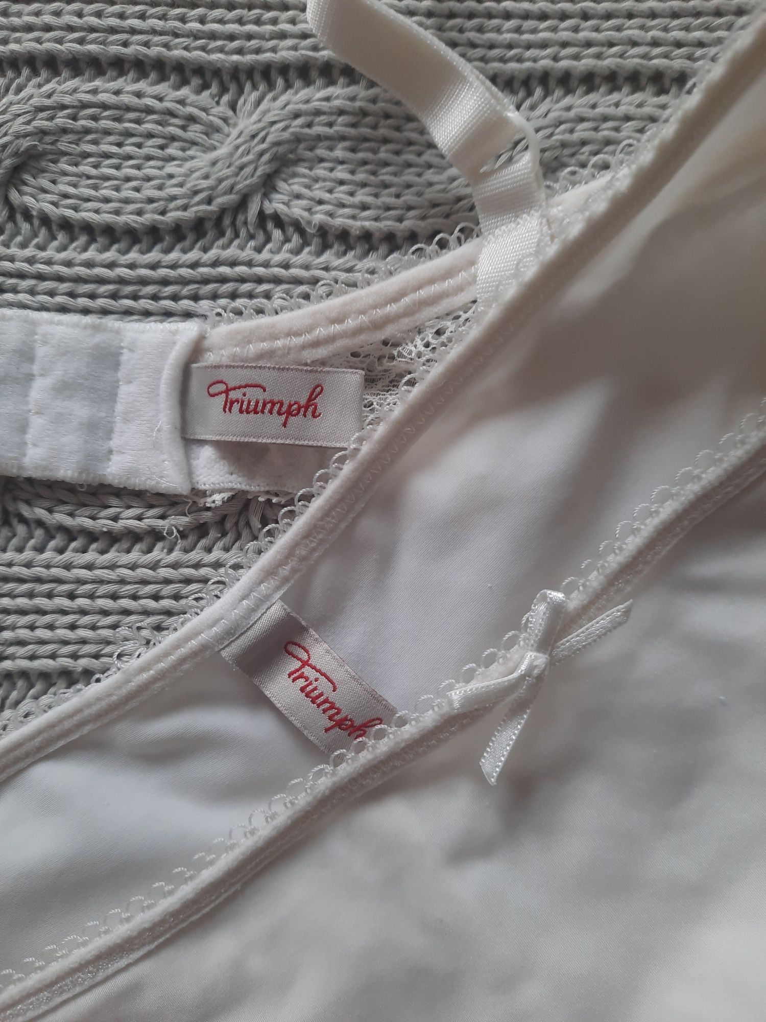 Zestaw bielizny TRIUMPH stanik 80E + majtki L - kolor biały