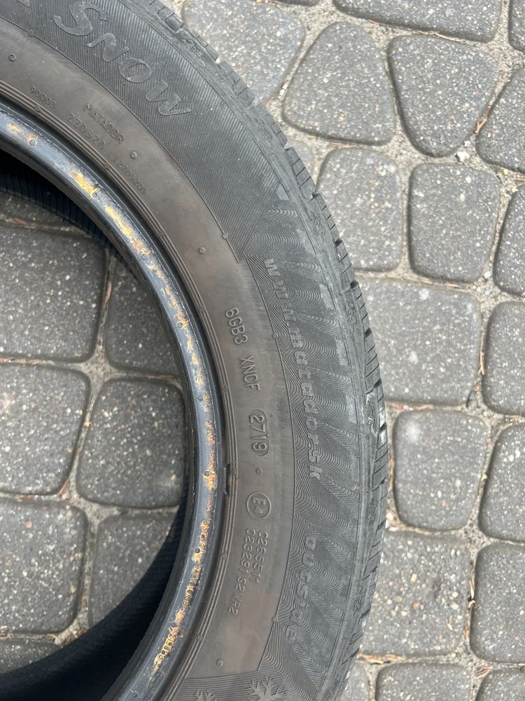 Opony zimowe 215/55/16 matador