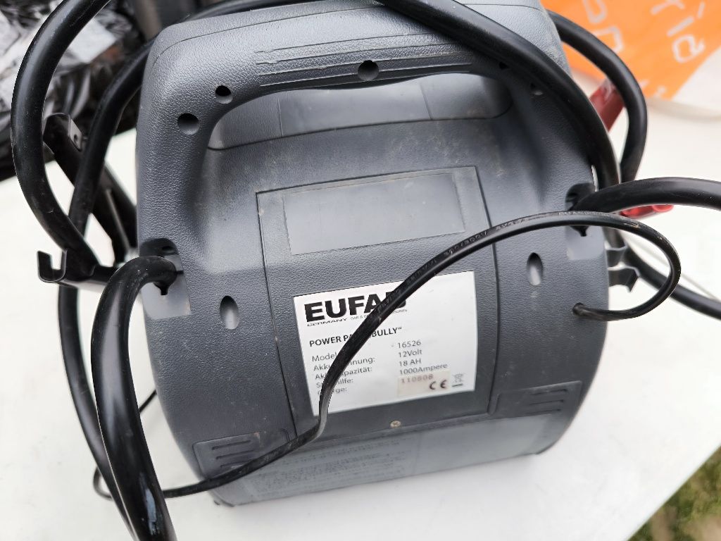 Urządzenie rozruchowe booster firmowy EUFAB do odpalania samochodów
