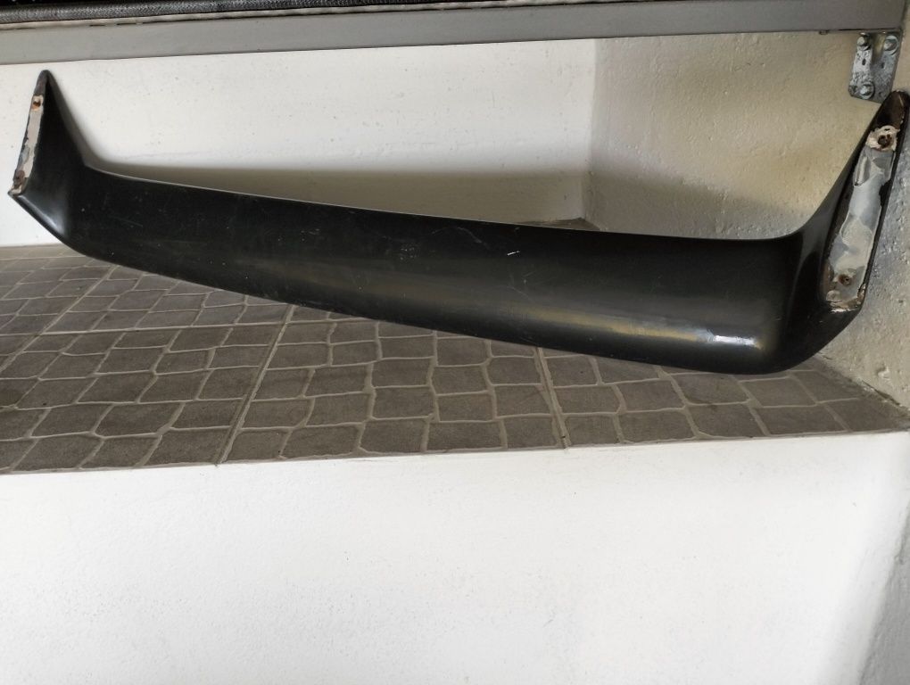 Aileron BMW E30 estilo M3