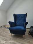 Sprzedam fotel Uszak granatowy welur