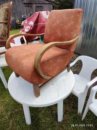 Fotel w stylu art deco halabala