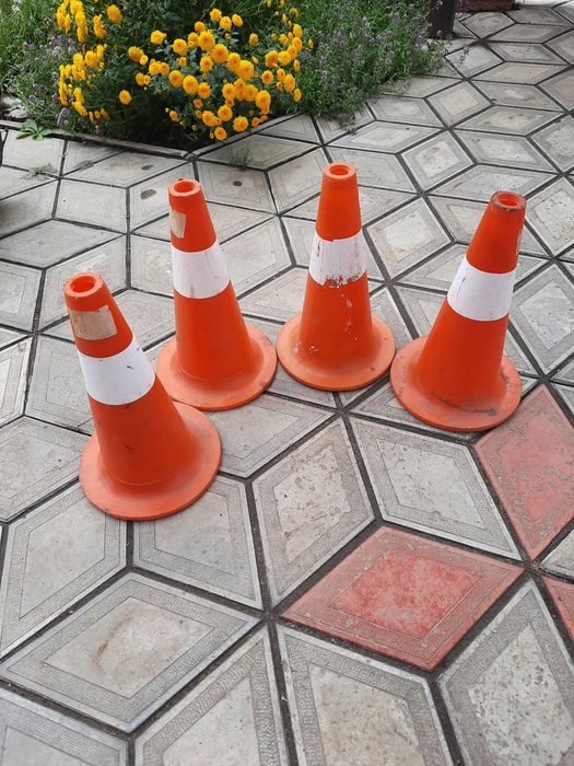 Конус дорожний, фишка