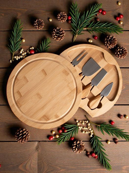 Bambusowa deska do serwowania sery pizza z kompletem sztućców prezent