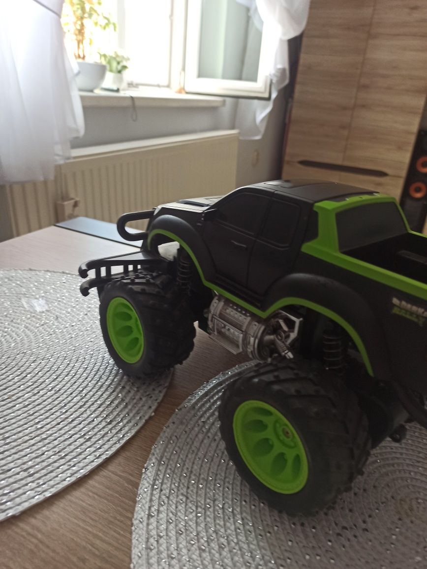 Sprzedam auto zdalniesterowane