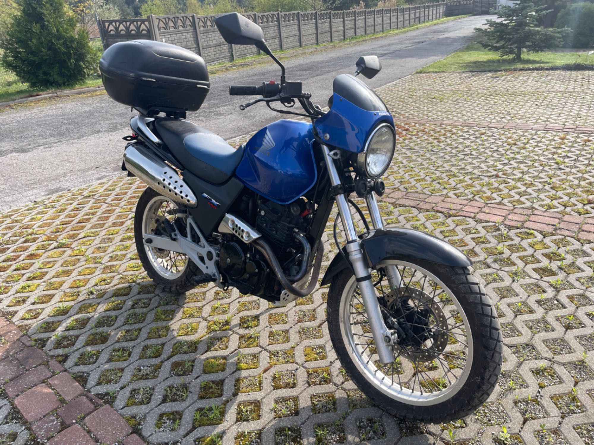 HONDA Vigor 650ccm