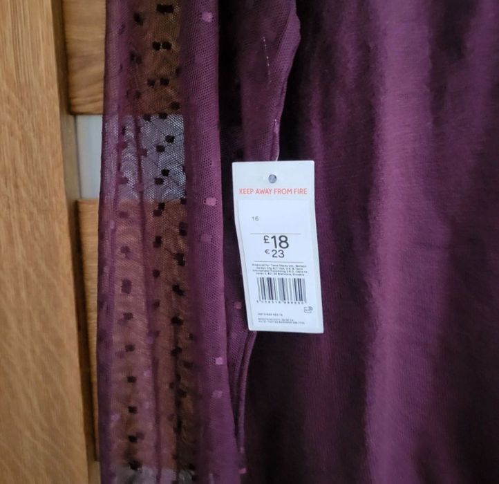 Світла кофта з в'язаними рукавами в сітку у розмірі XL, кольору фіолет