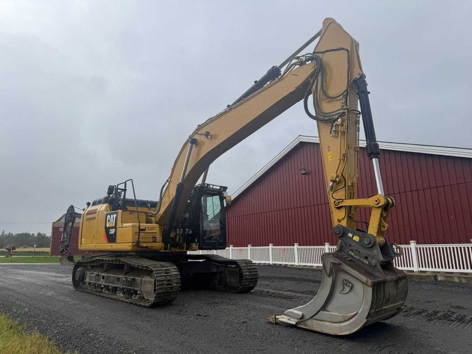 Koparka gąsienicowa CAT 330 F L