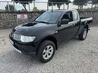 Mitsubishi L200 2.5 DI-D Club Intense 4WD