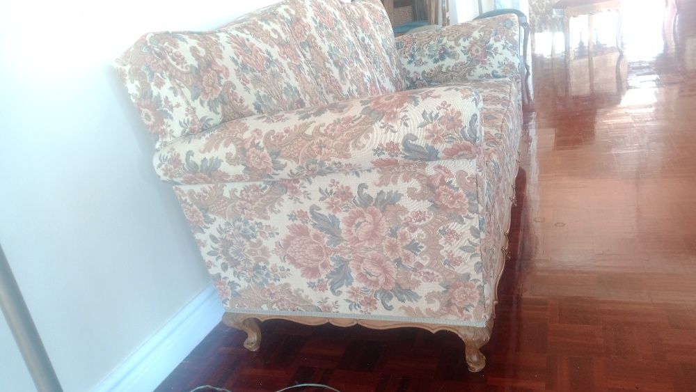 Sofa de 3 lugares retro anos 50 em bom estado