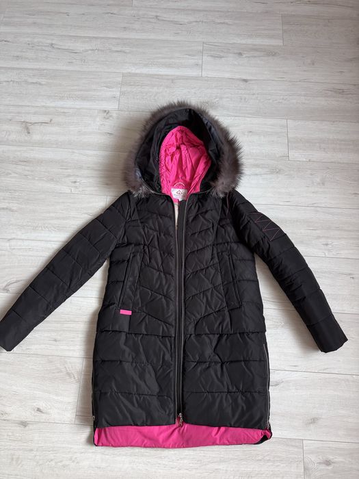 Пуховик зимовий з капюшоном