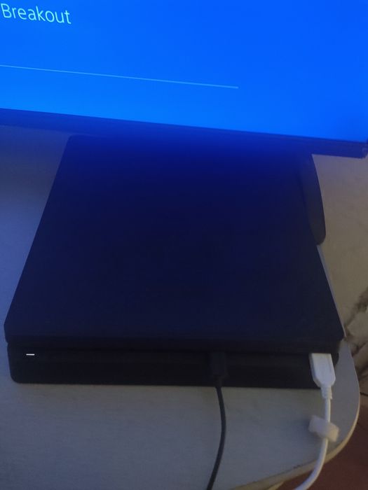 PS4  em excelente estado