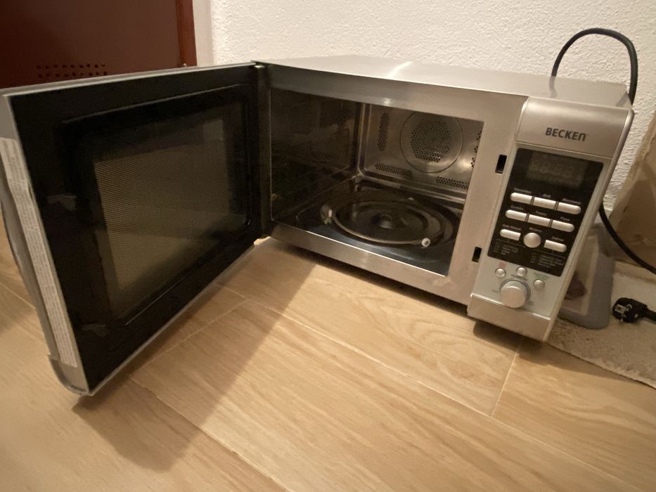 Microondas / forno Becken
