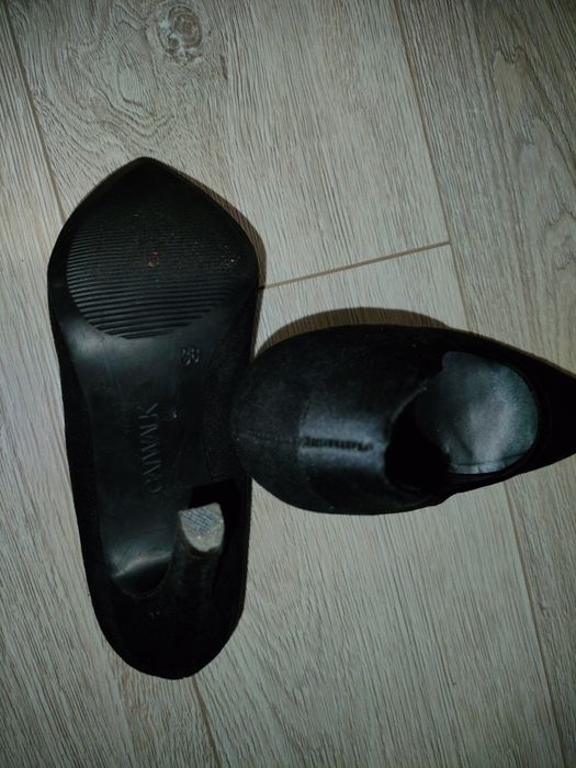 Szpilki damskie czarne