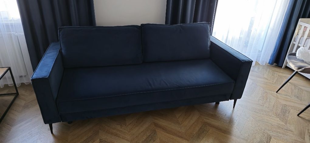 Terra Sofa 3 os. z funkcją spania + 4 zasłony gratis.