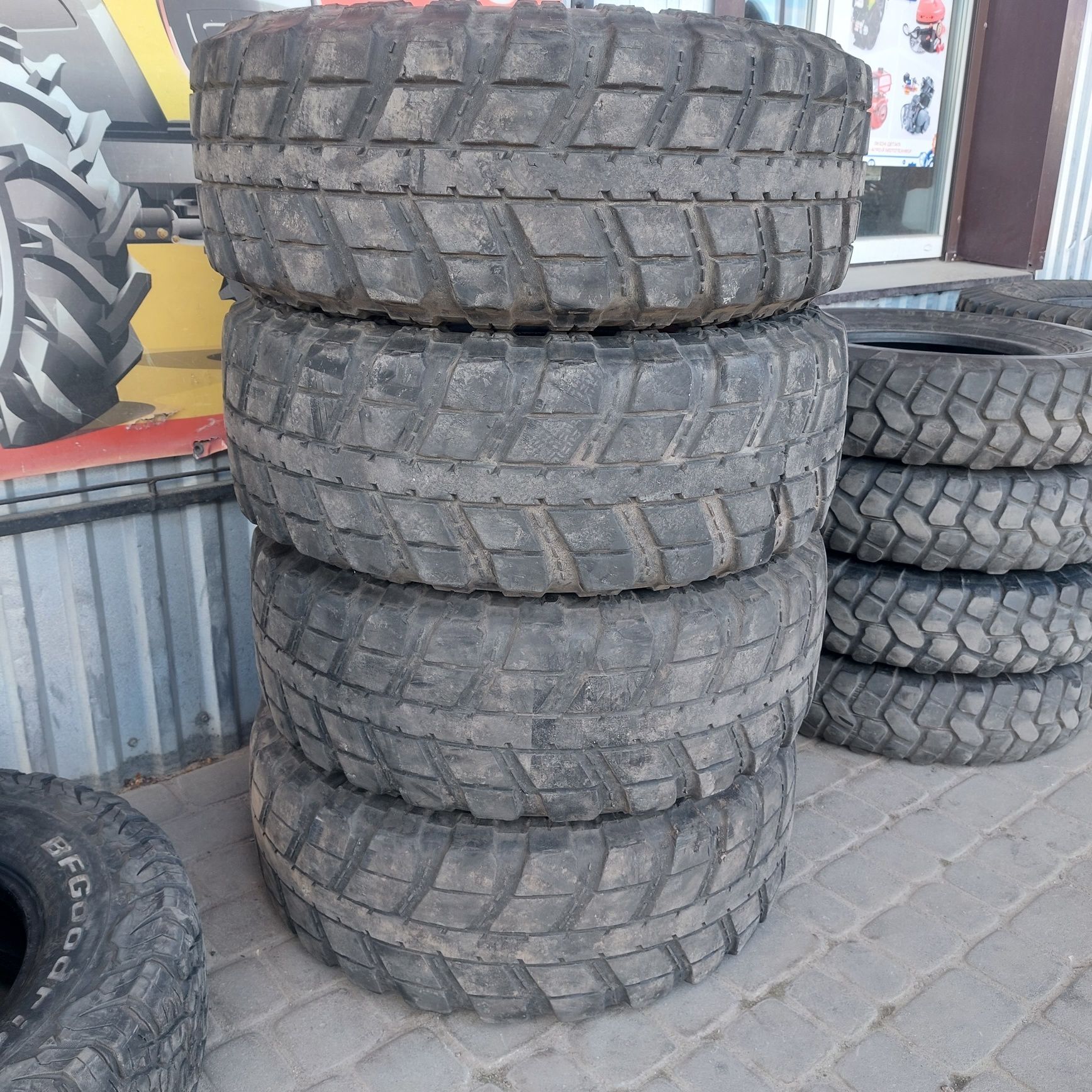 Колеса 285 75 16 Silverstone 33 11.5 шини 70 резина болотна грязева