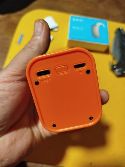 Павербанк 30000mAh+фонарь две недели освещения.100Wh.Скоростная зарядк