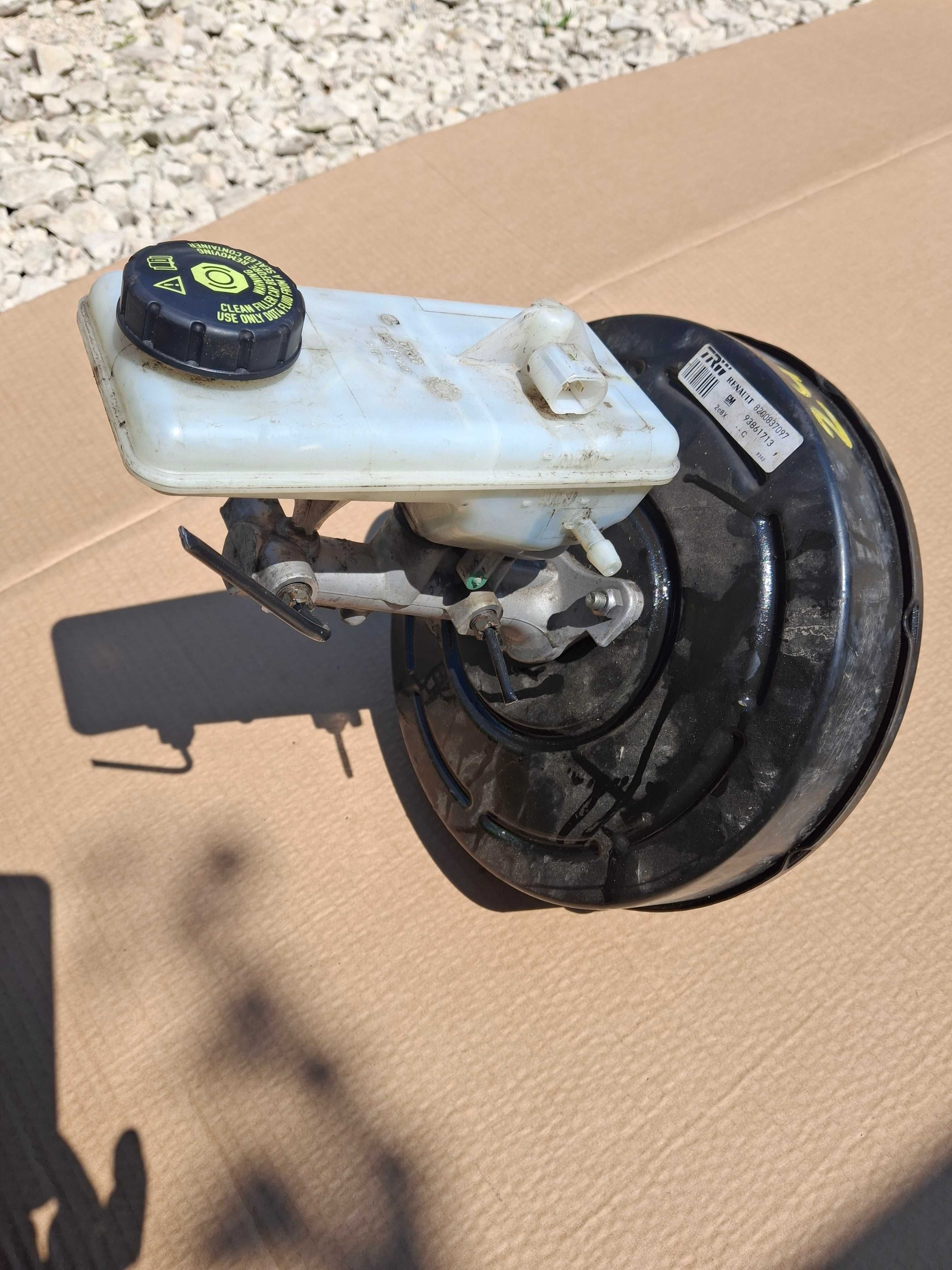 Serwo Pompa hamulcowa Trafic Vivaro 03-13r